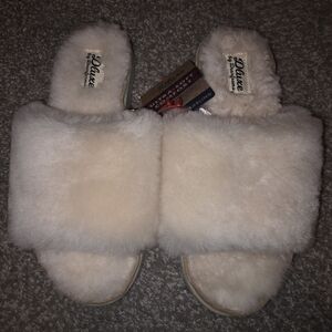 Luxe Women's Soft Cream Slippers